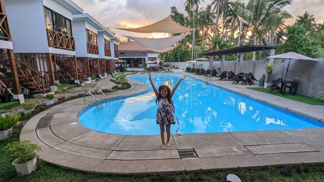 Tomas Oppus Bakawan Hideaway Resort And Restaurant מראה חיצוני תמונה