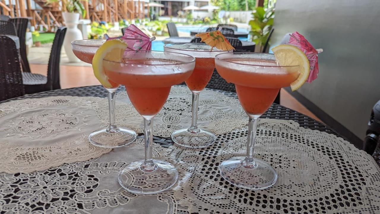 Tomas Oppus Bakawan Hideaway Resort And Restaurant מראה חיצוני תמונה